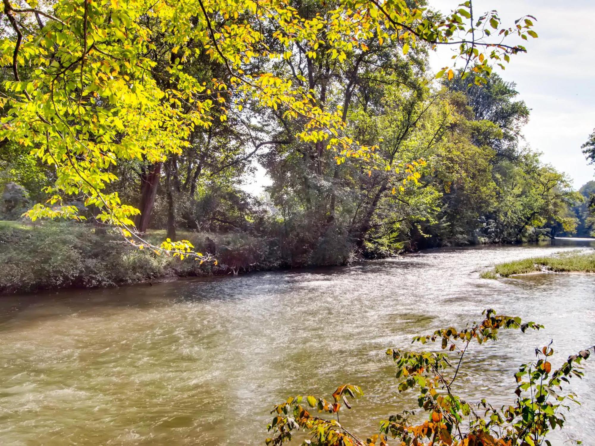 A River Adventure #4237 鸽子谷 外观 照片